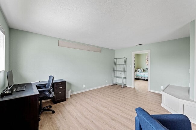 Building Photo - 4850A - Mandalay Shores/ Oxnard/ 5 bedroom...
