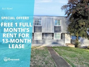 Building Photo - 2315 Oak Ct