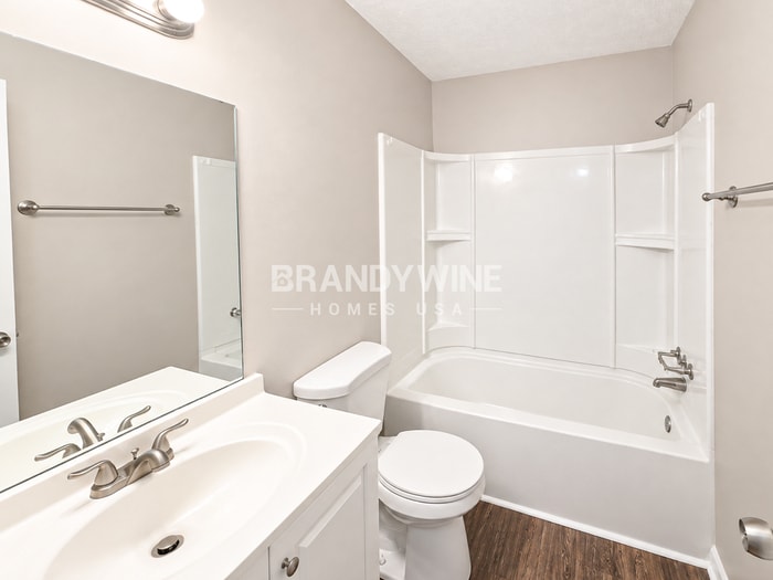 Building Photo - 5196 Brough Ln