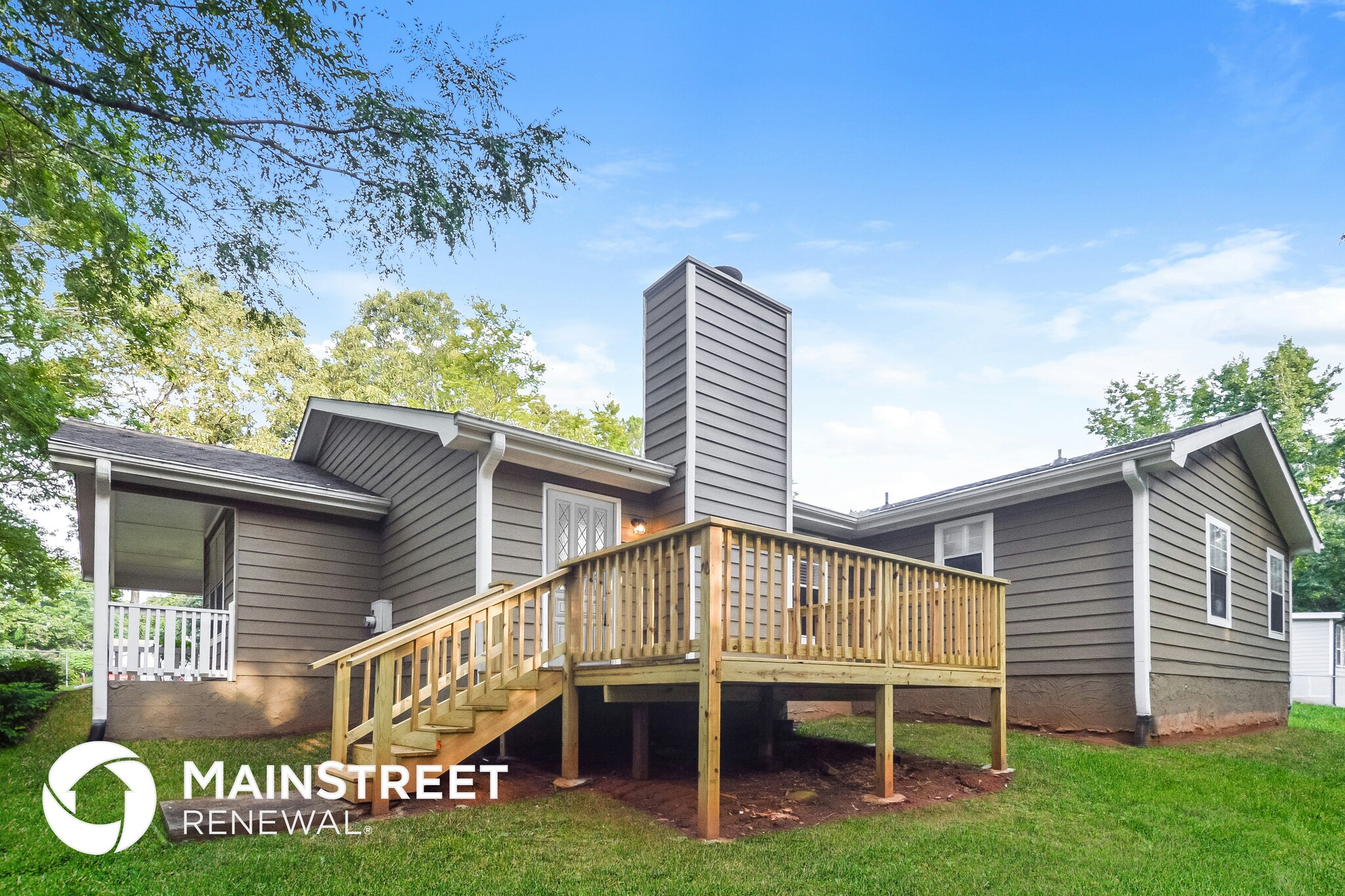 Building Photo - 150 Lazy Hollow Ln