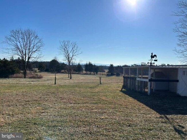 Building Photo - 112 Virginia Dr