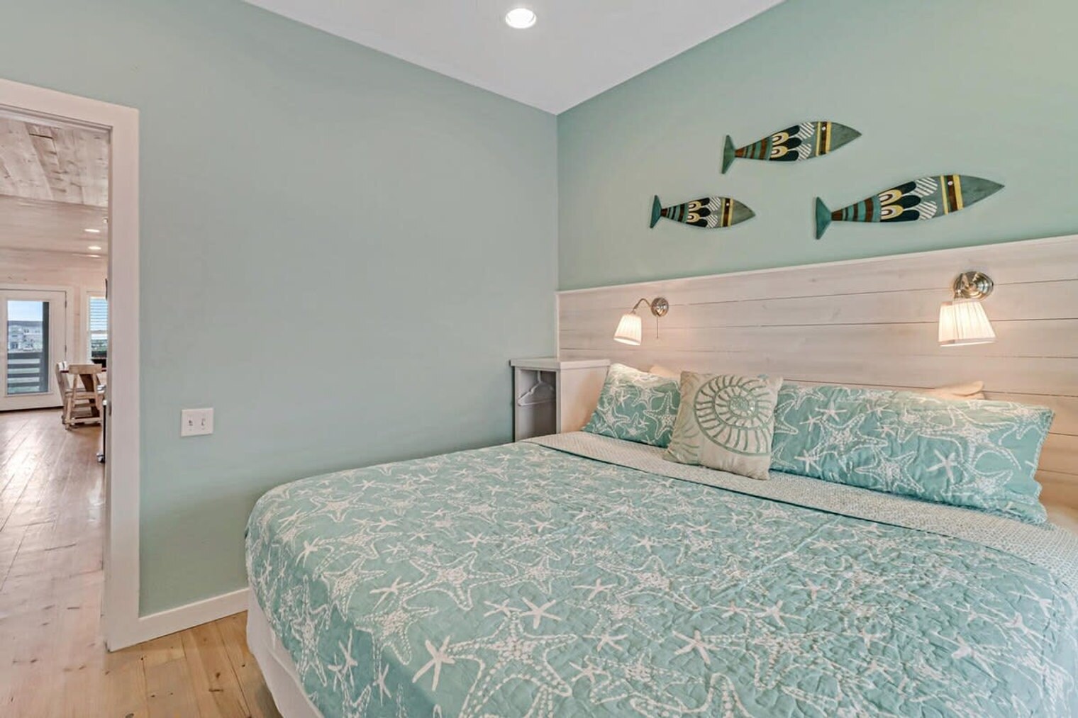 Building Photo - 2727 Eleventh Street-SI ID1023271P