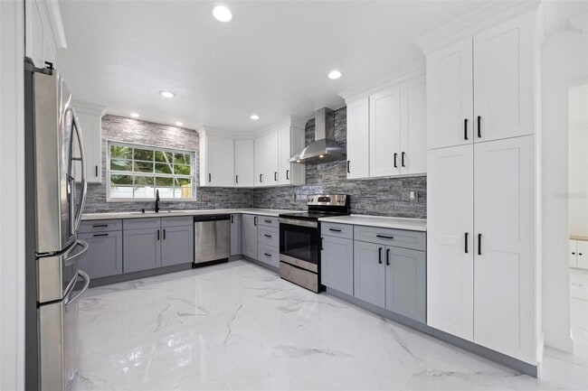 Building Photo - 1817 Oregon Ave NE