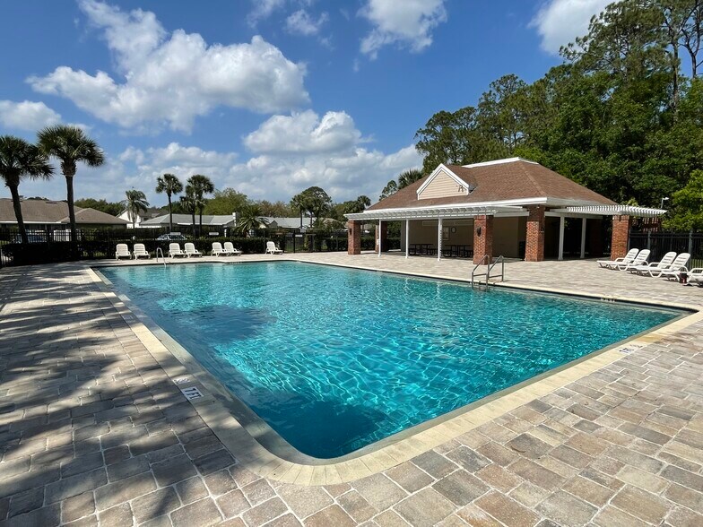 Building Photo - 4228 Boca Woods Dr
