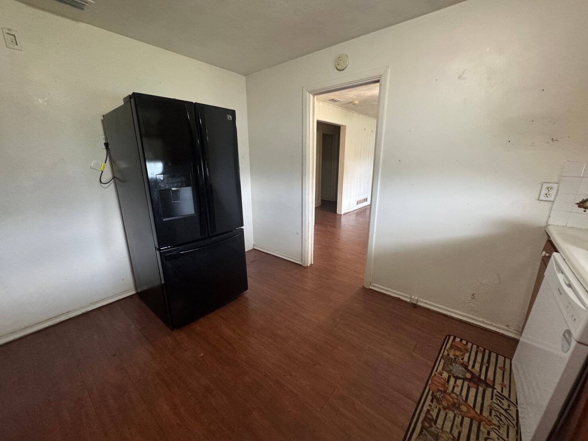 Building Photo - 357 Dubs Dr