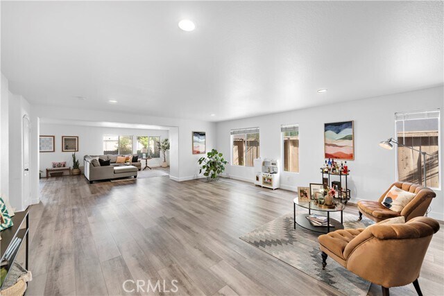 Building Photo - 4314 Silver Spring Way