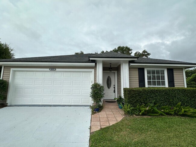 Primary Photo - Beautiful 3Bed 2Bath in Hunters Ridge!
