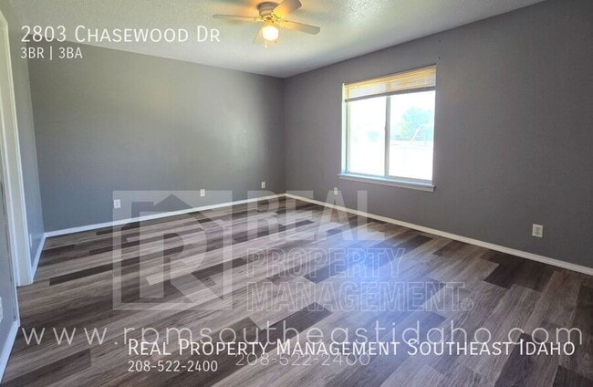 Building Photo - 2803 E Chasewood Dr