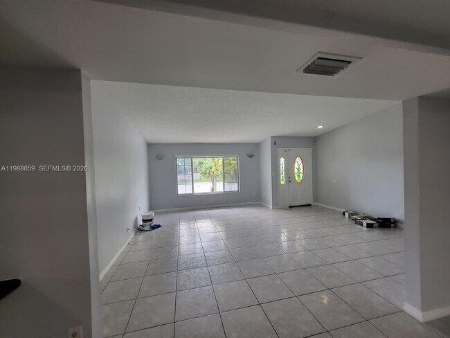 Building Photo - 9749 SW 213th Terrace