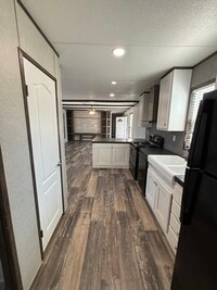 Building Photo - Triangle Mobile Home Park