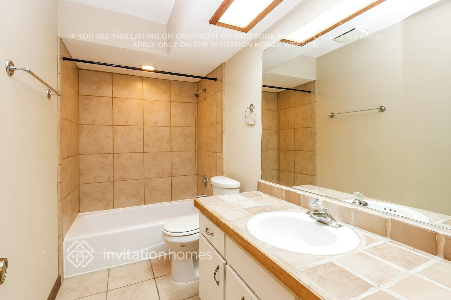 Building Photo - 10992 124th Ave N