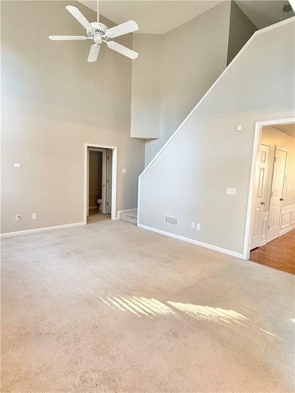 Building Photo - 593 Lullingstone Dr SE