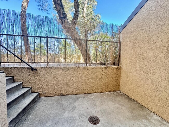 Building Photo - 7620 E Callisto Cir