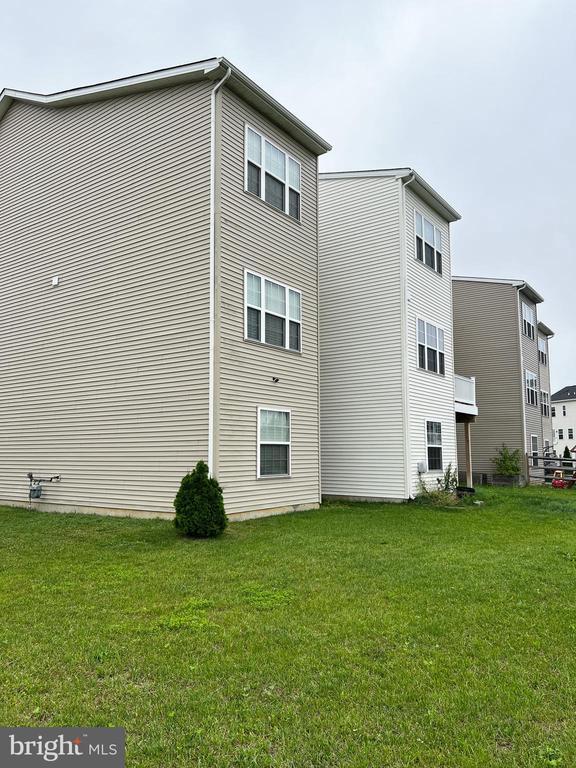 Building Photo - 1106 Wickersham Wy