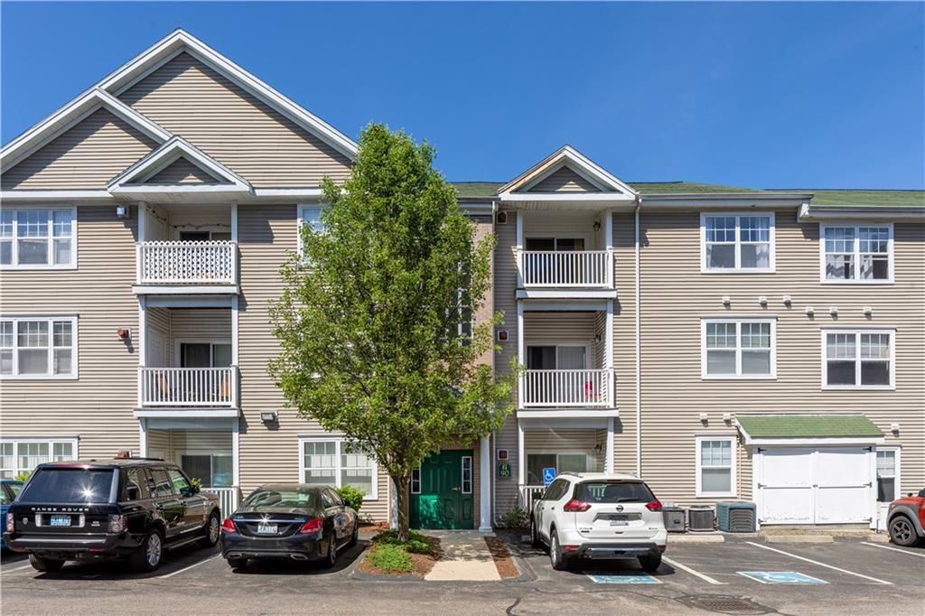 Building Photo - 100 Mill St