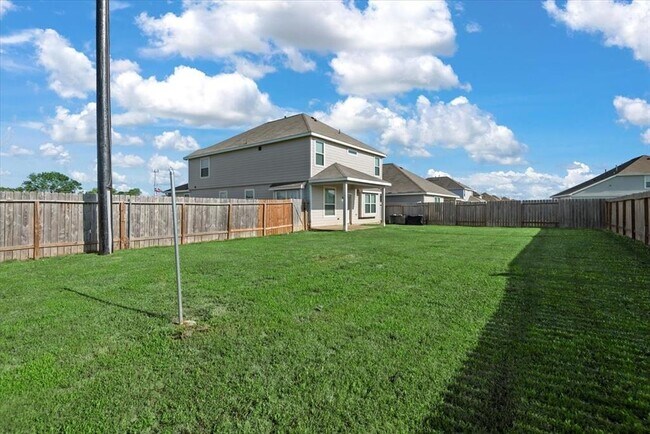 Building Photo - 5639 Brooklyn Rose Dr