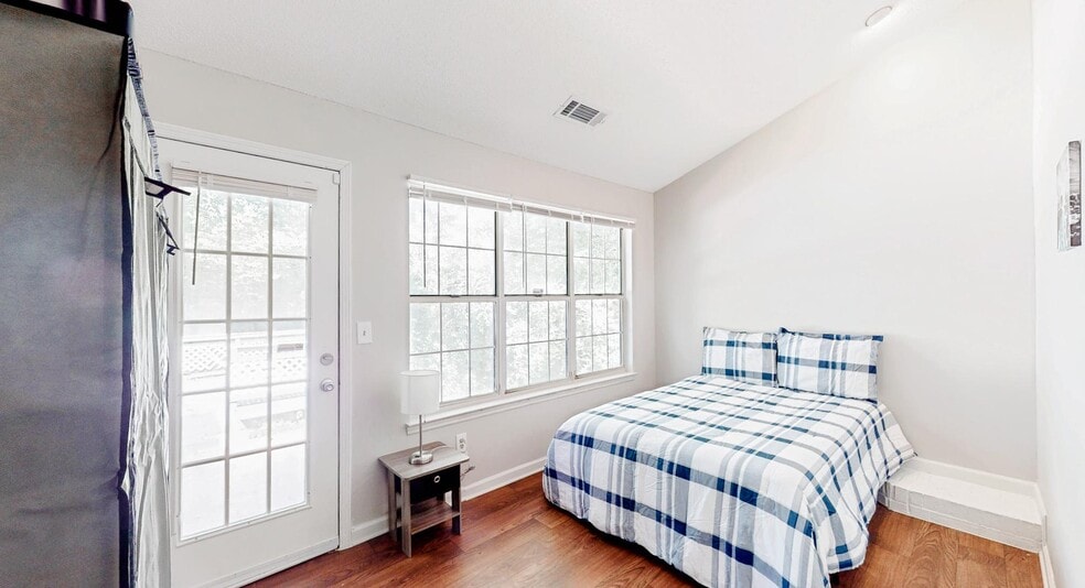 Building Photo - 4808 Brasac Dr