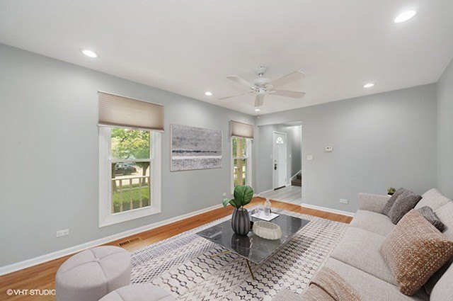 Building Photo - 1270 S Paddock Dr