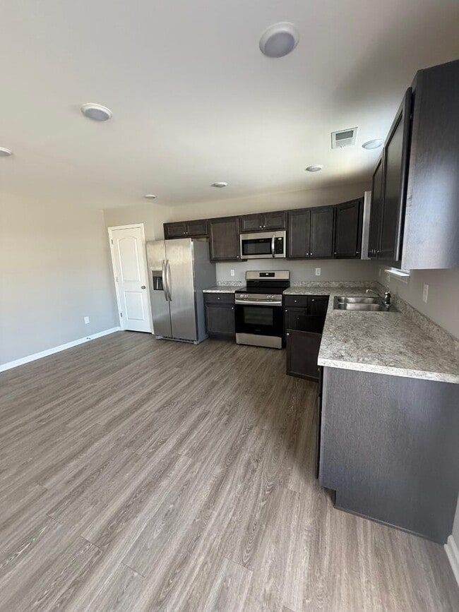 Building Photo - 253 Candy Apple Ln