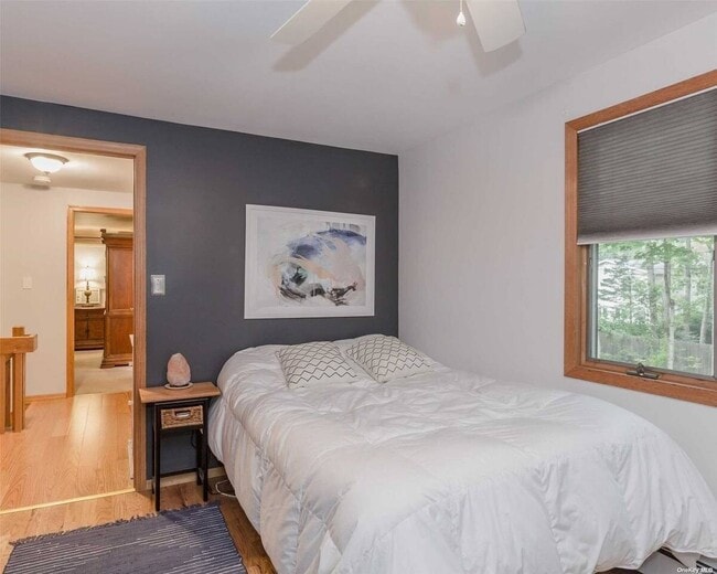 Building Photo - 43 Spencer Ln