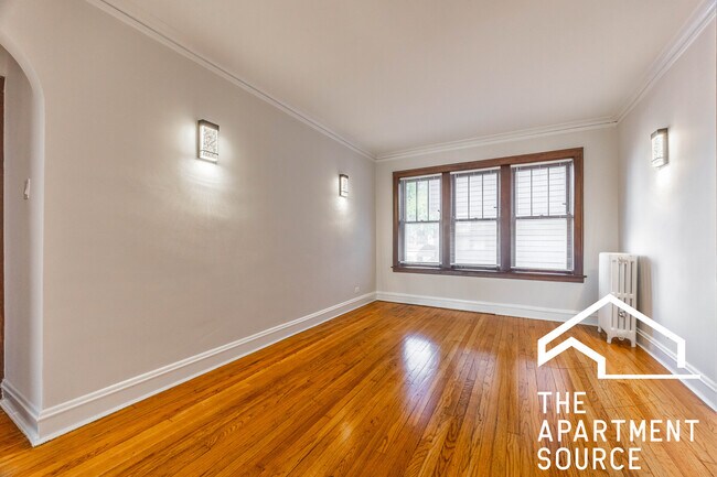 Building Photo - 3126.5 North Spaulding Ave. Unit 1E