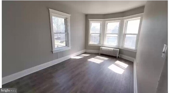 Building Photo - 1078 Lalor St