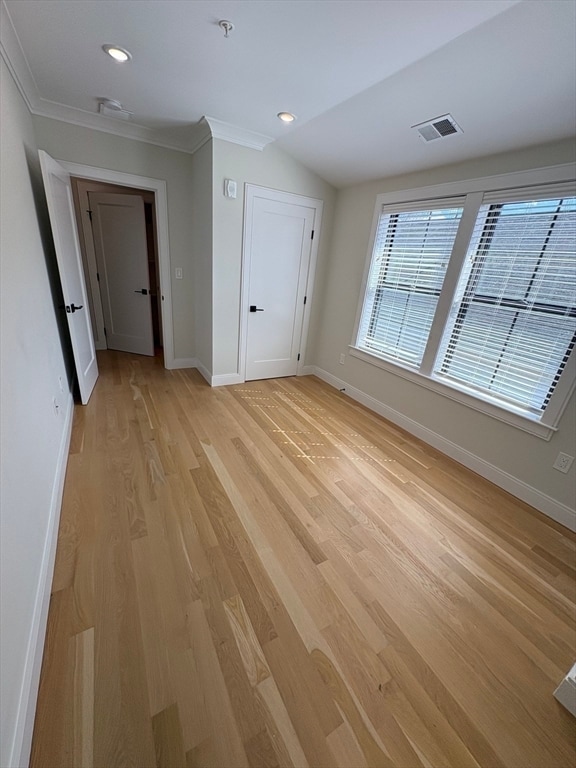 Building Photo - 76 Turner St