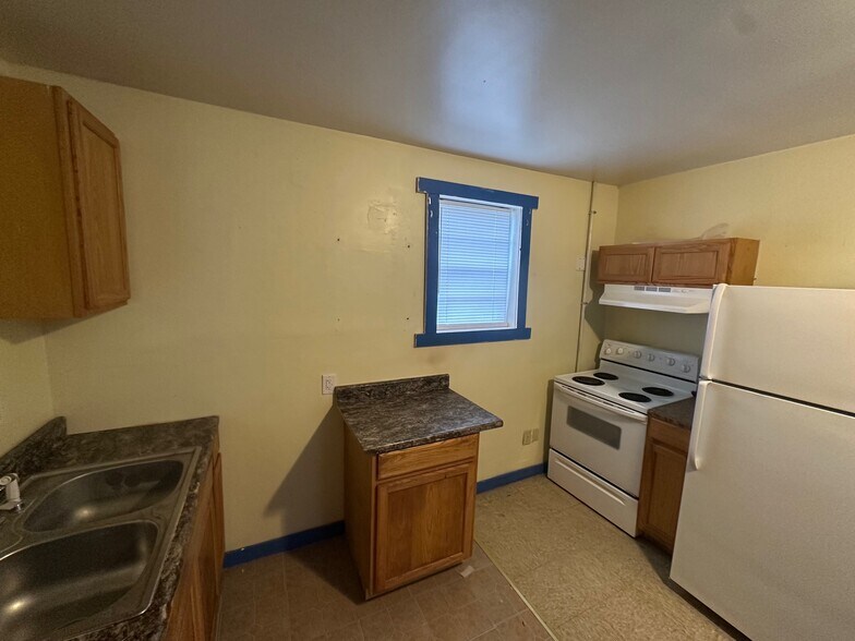 Building Photo - 114 Spring St