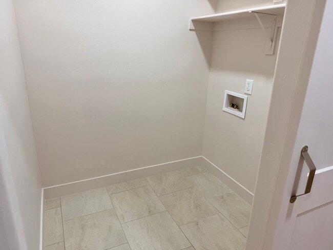 Building Photo - 4022 Eric Salazar Pl