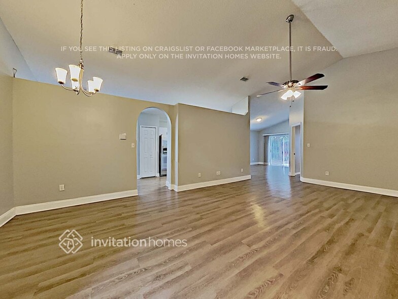 Building Photo - 13204 Wild Duck Ct
