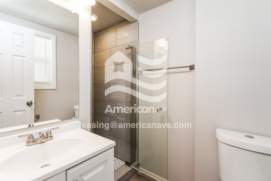 Building Photo - 536 S 102nd E Ave