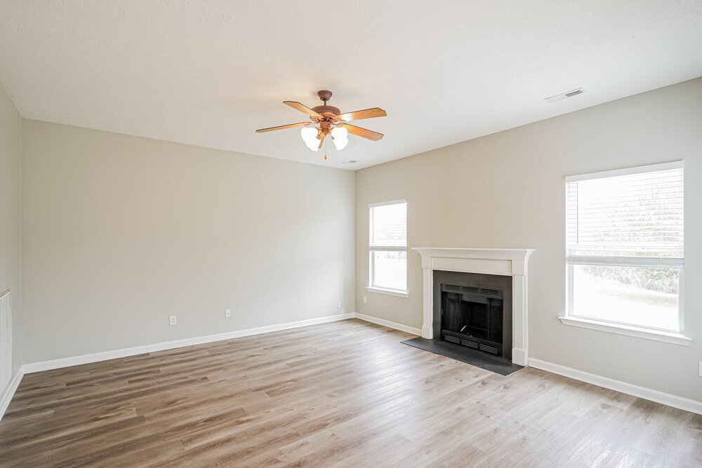 Building Photo - 7424 Maggie Dr