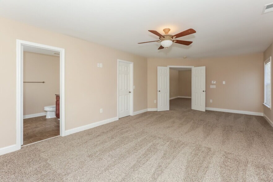 Building Photo - 4706 Kiddle Ln