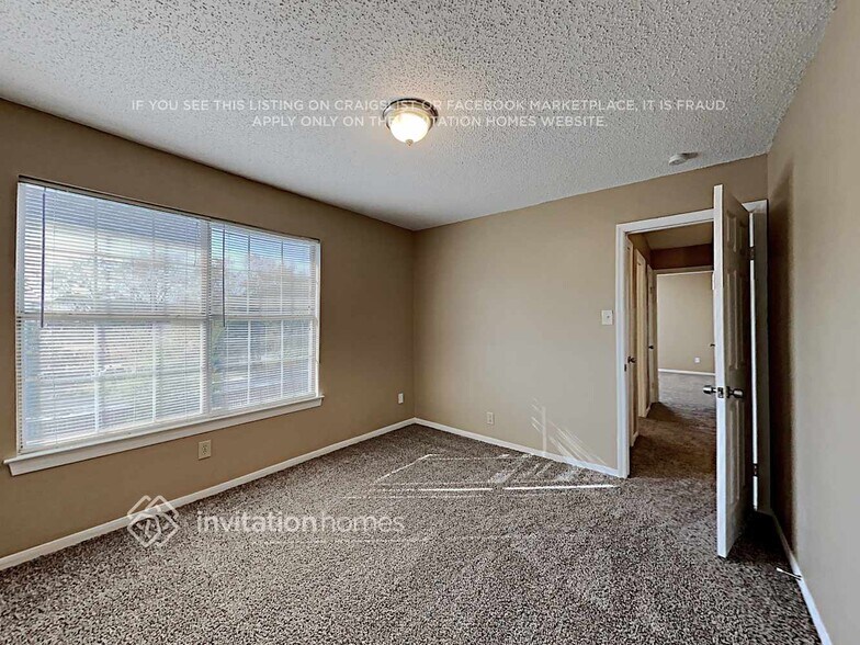 Building Photo - 3409 Windchase Dr