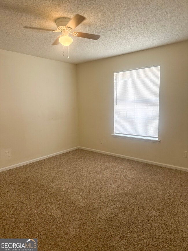Building Photo - 222 Lanier Dr