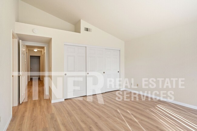 Building Photo - Charming 3-Bedroom Home in Sacramento- Tier 3