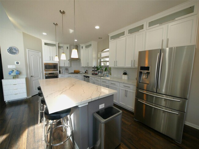 Building Photo - 20715 White Hyacinth Dr