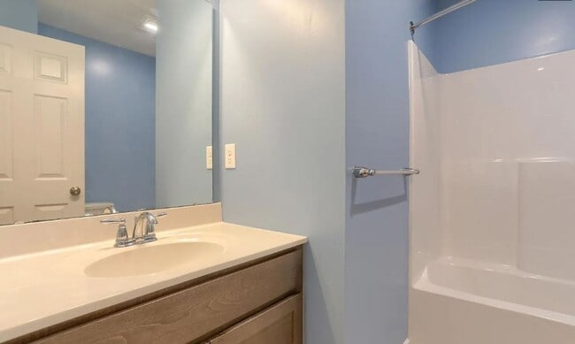 Building Photo - 2317 Bartlett Rd