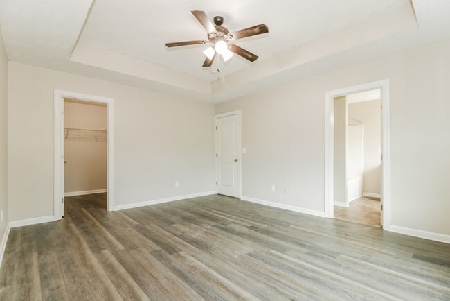 Building Photo - 1977 Kenlock Dr