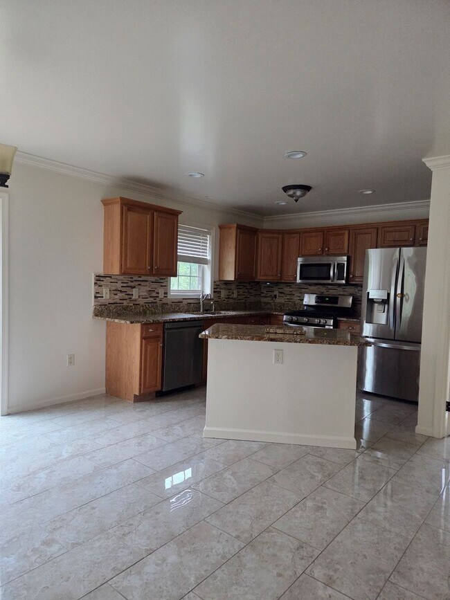 Building Photo - 110 Smith Rd