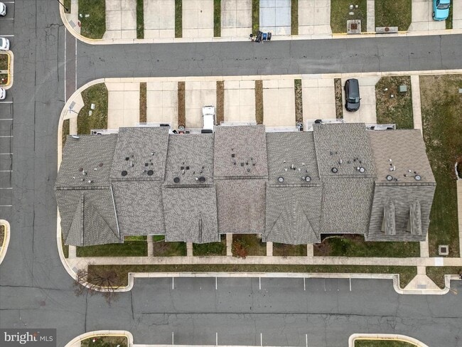 Building Photo - 507 Flameflower Terrace SE