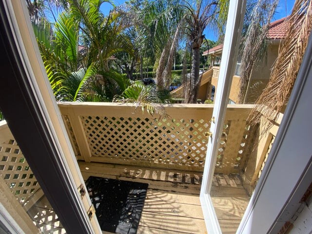 Building Photo - 4863 Via Palm Lakes