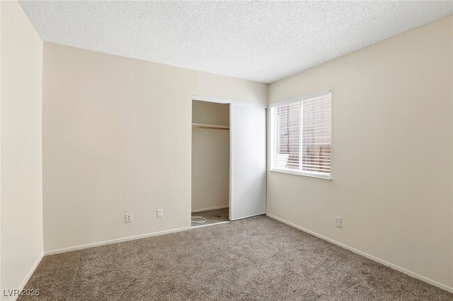 Building Photo - 6725 Reggie Cir