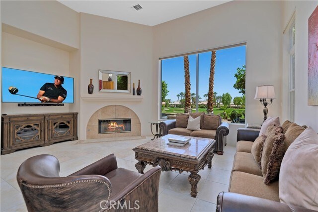 Building Photo - 81125 Golf View Dr