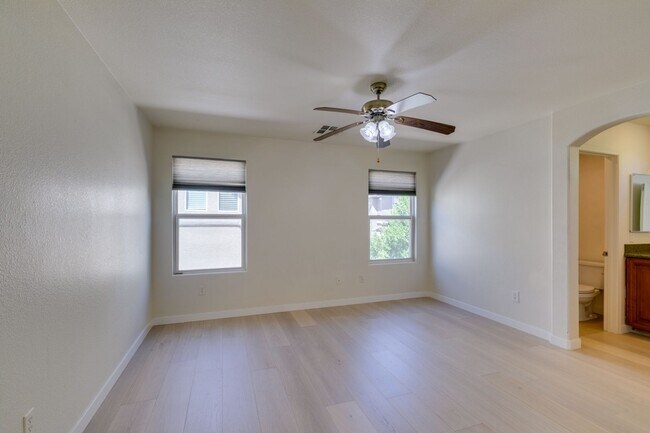 Building Photo - Bright & Inviting 3 Bedroom Home in 89148