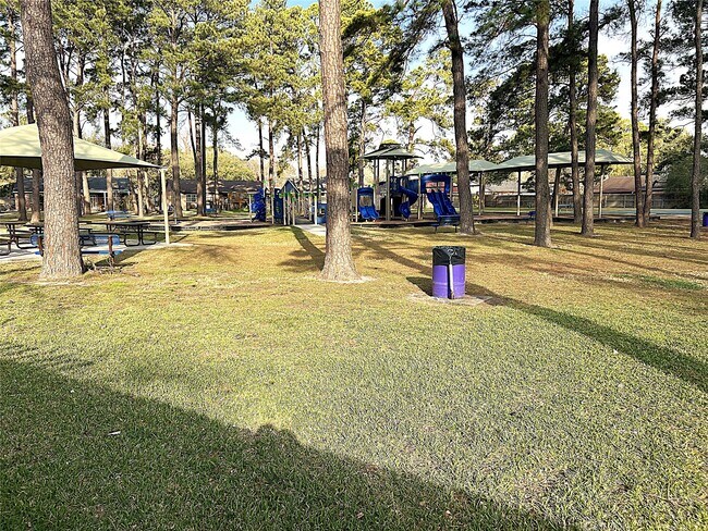 Building Photo - 3027 Sandpiper St