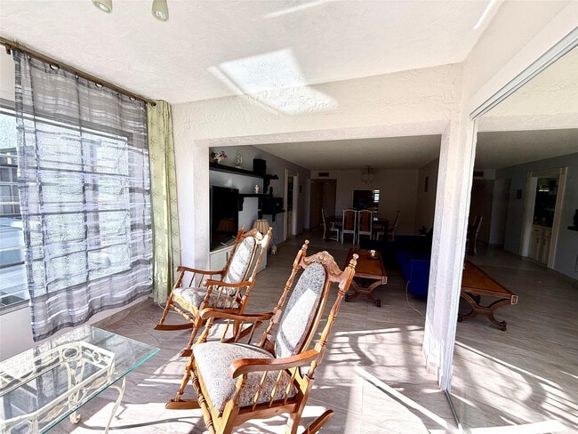 Building Photo - 9440 SW 8th St