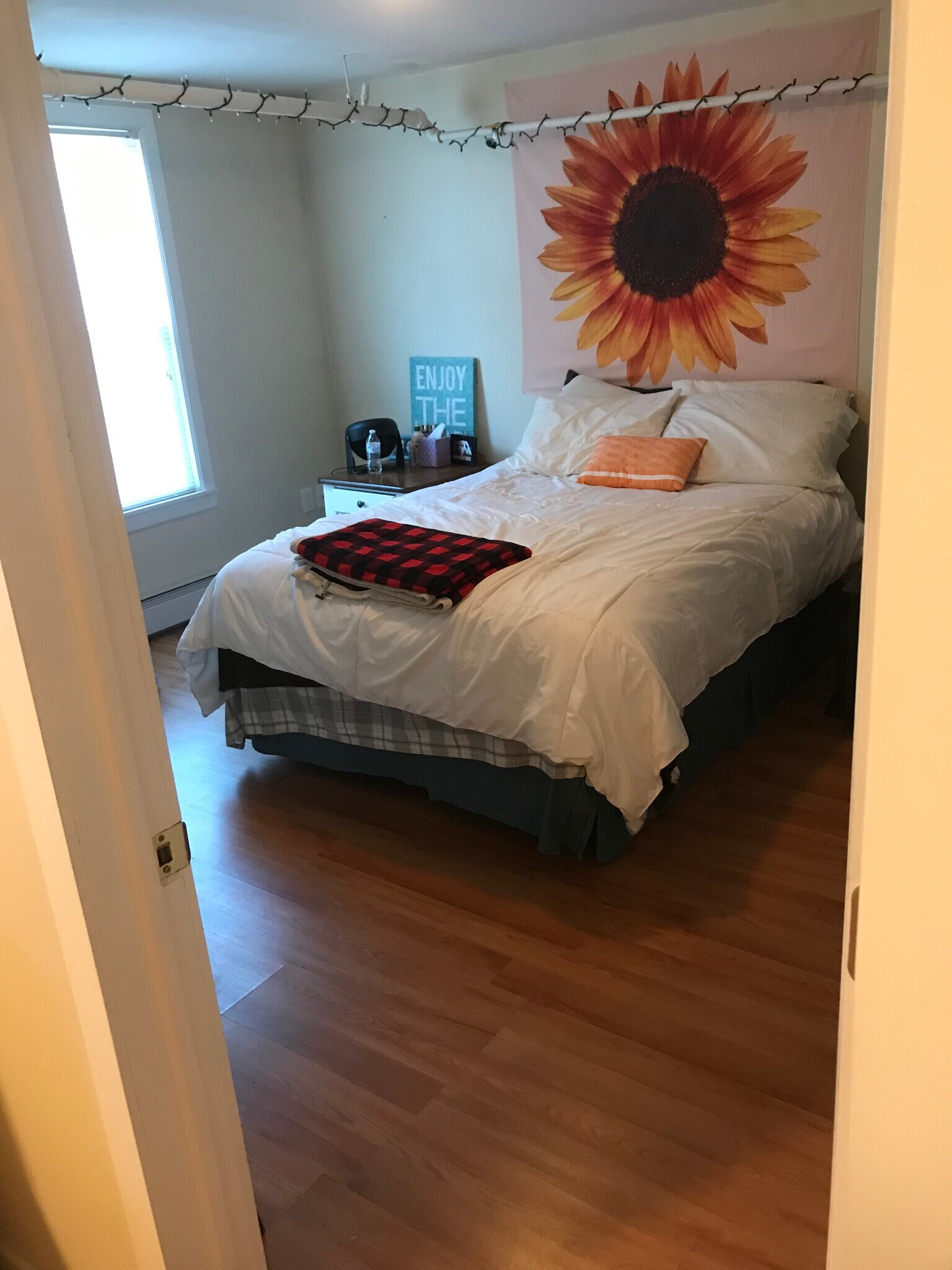 Building Photo - 53 Tingley St