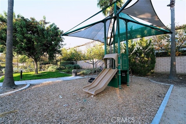 Building Photo - 2908 E Via Fiano