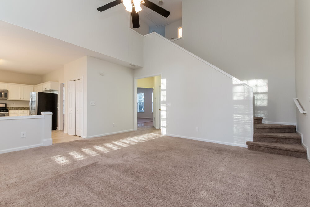 Building Photo - 3740 Ridgefair Dr